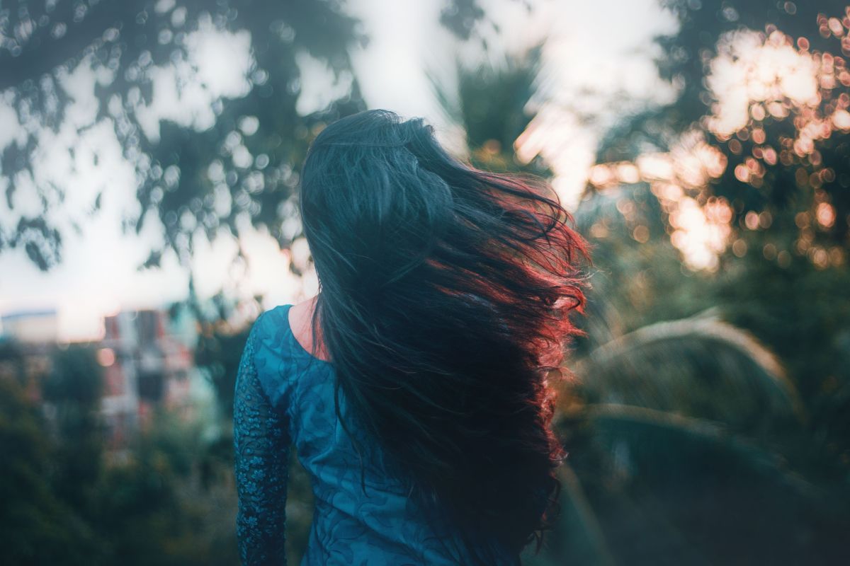 Melena al viento