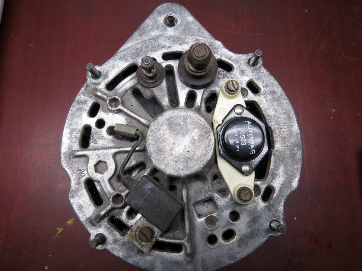 Alternador desmontado